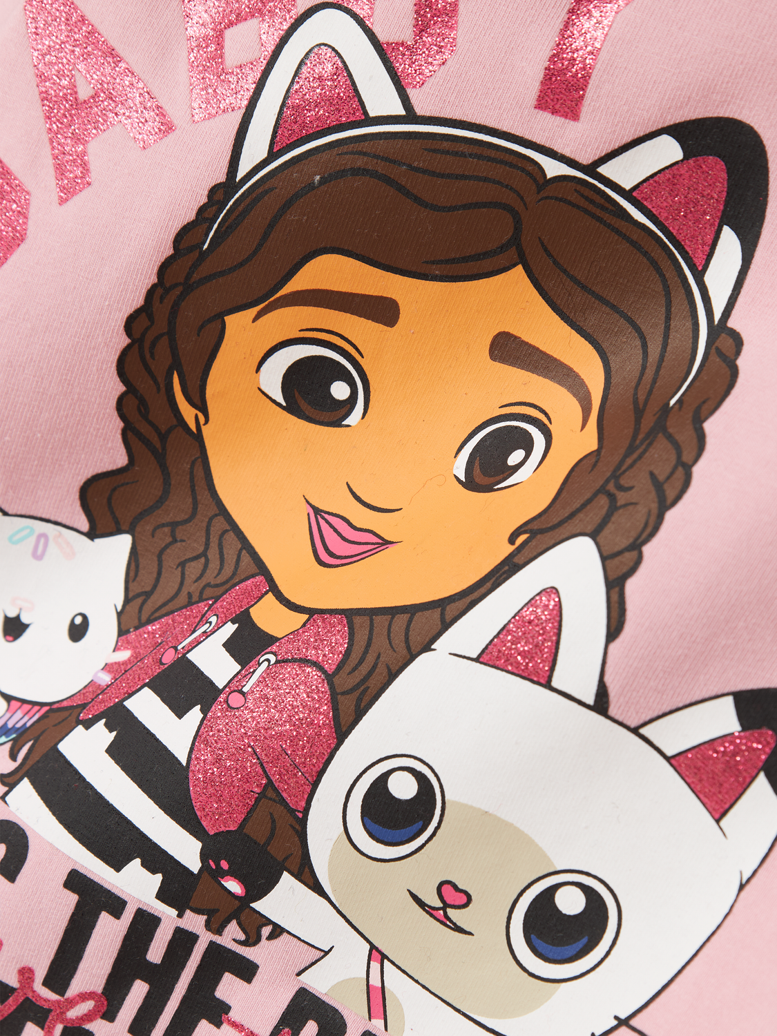 model_shot-front_full